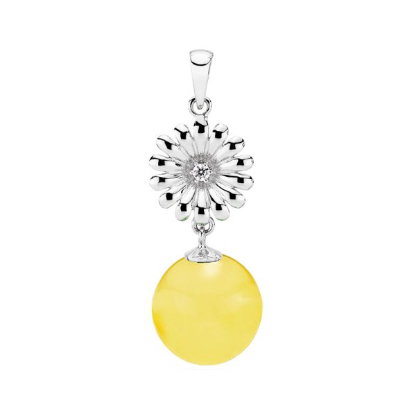 Crown Daisy pendant in milky amber